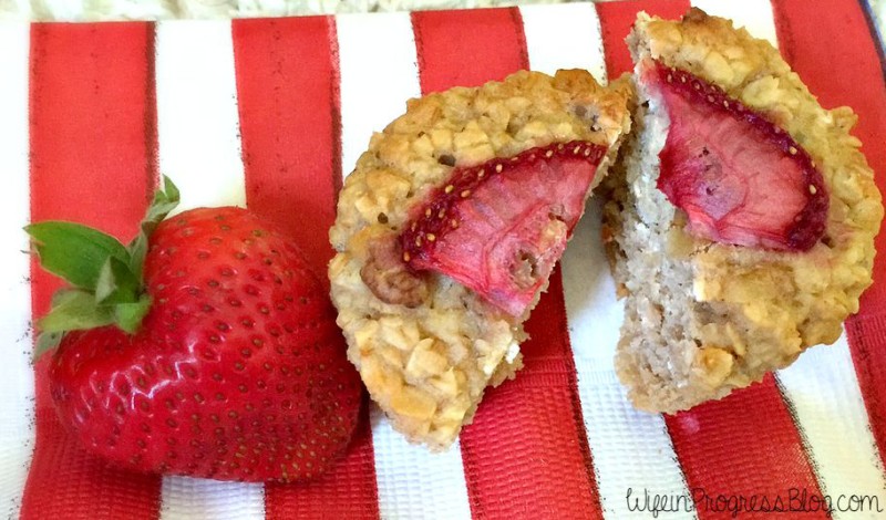 Baked Oatmeal Cups with strawberries