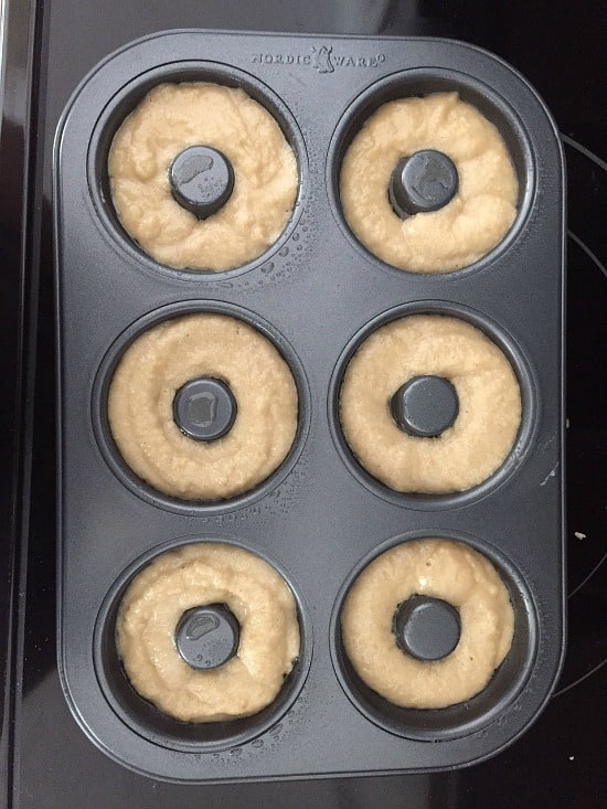 Paleo Baked Donut Recipe - so delicious looking!