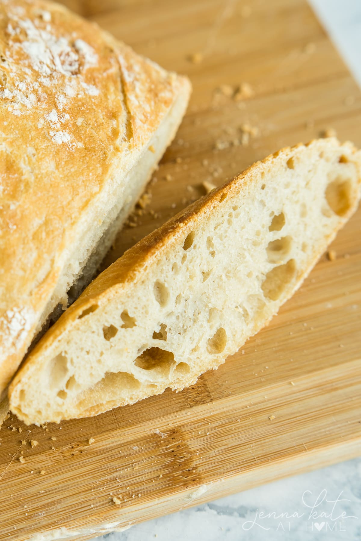 Texture of the simple no knead bread loaf